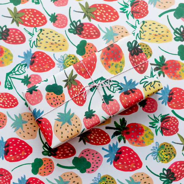 STRAWBERRIES – Wrapping Paper