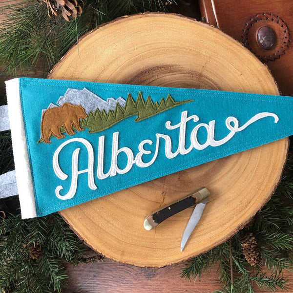 Haultain: Canadiana Red