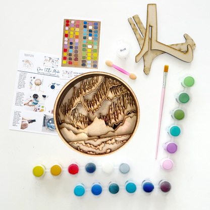 The Northern Lights Shadow Box Kit