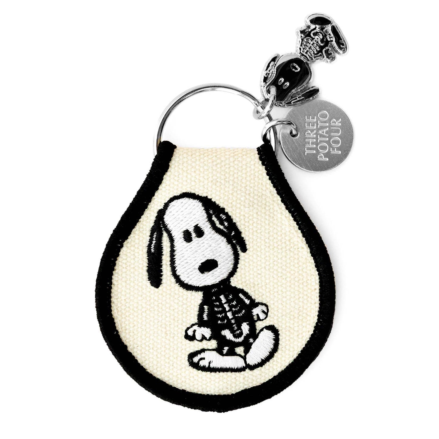 3P4 x Peanuts® Halloween - Snoopy Skeleton Patch Keychain