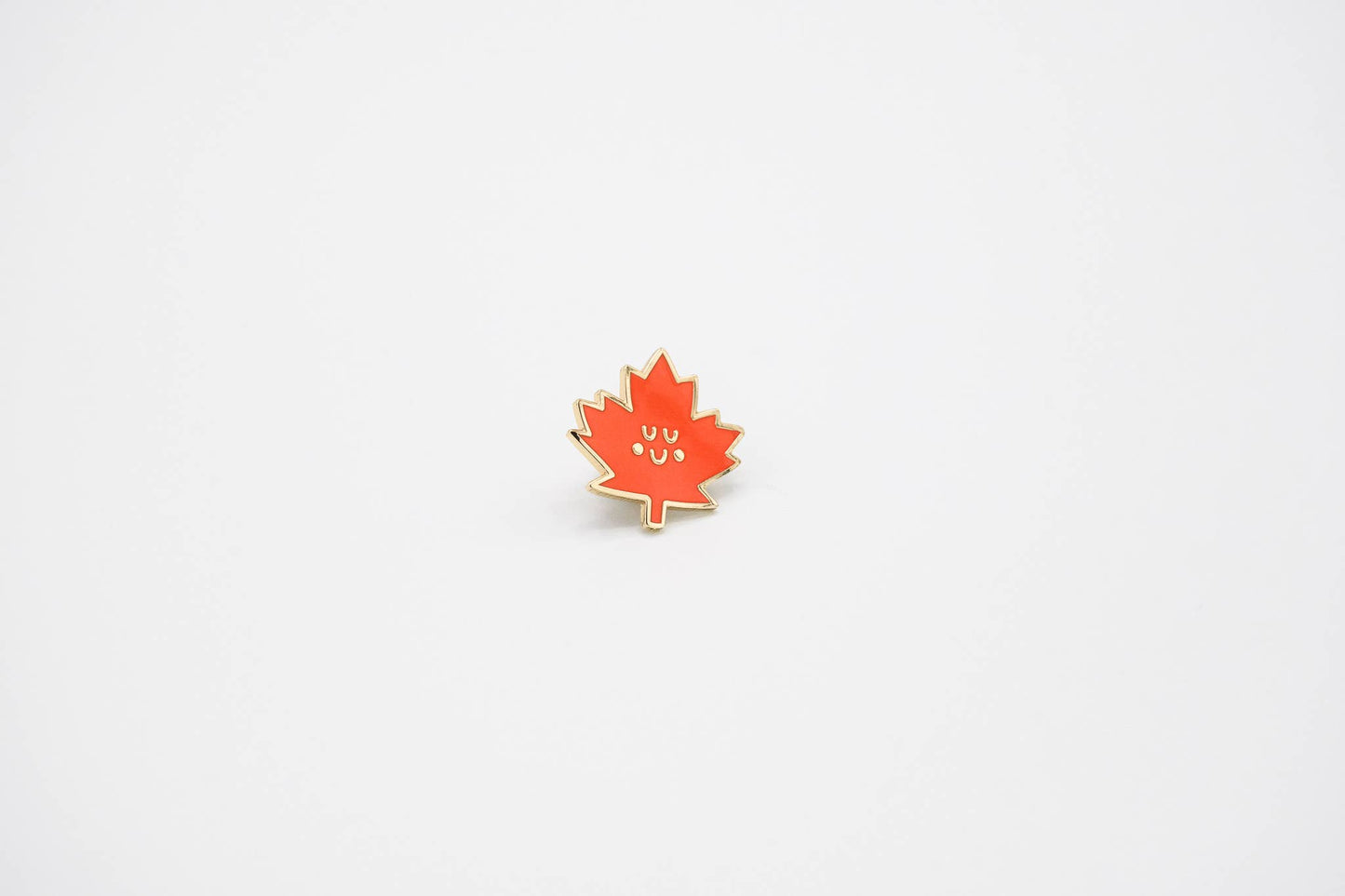 Maple Leaf - enamel pin 🍁