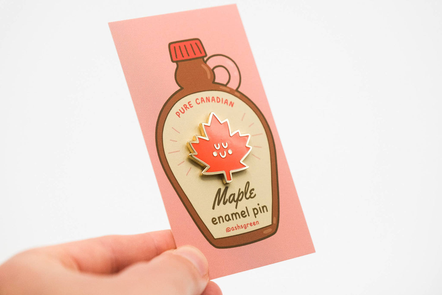 Maple Leaf - enamel pin 🍁