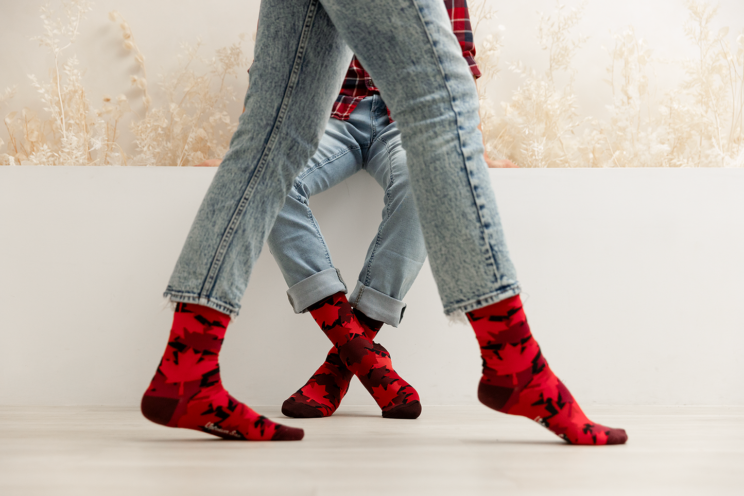 Maple Leaf Socks - M/L (Men)