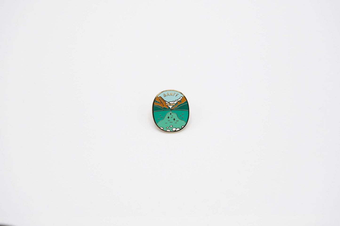 Banff National Park, Lake Louise - enamel pin ✨