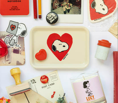 3P4 x Peanuts® Valentine - Snoopy Heart Vintage-Style Tray