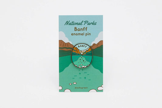 Banff National Park, Lake Louise - enamel pin ✨