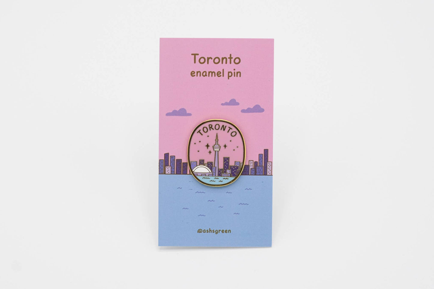 Toronto - enamel pin
