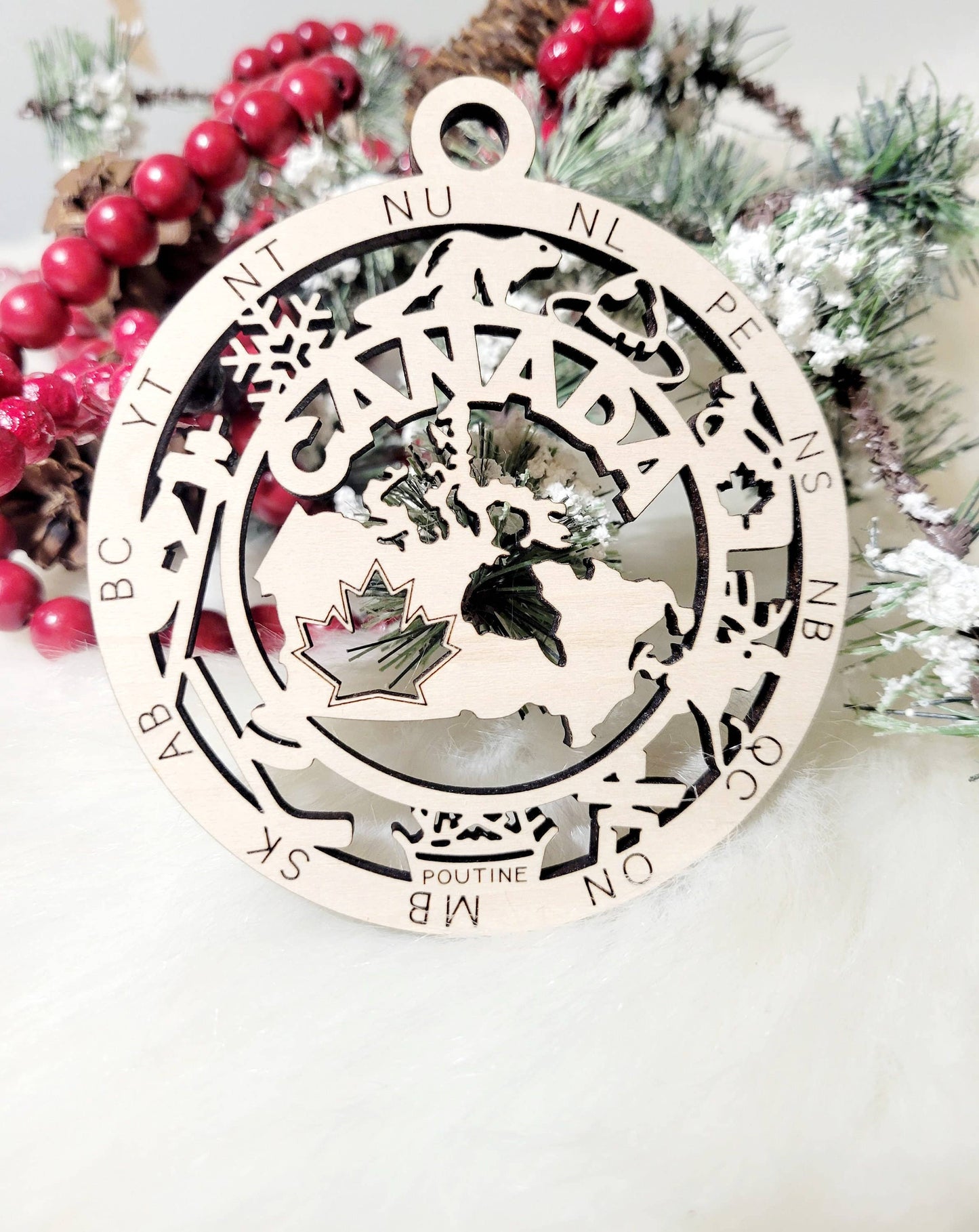 Canada Christmas  Ornament: Red / 2 Layer W/o Center